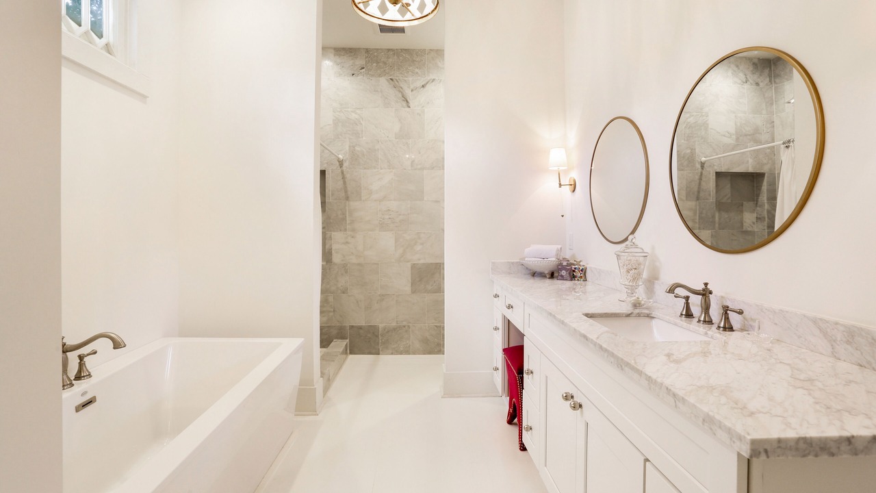 Photo of Bathroom in West Riverside