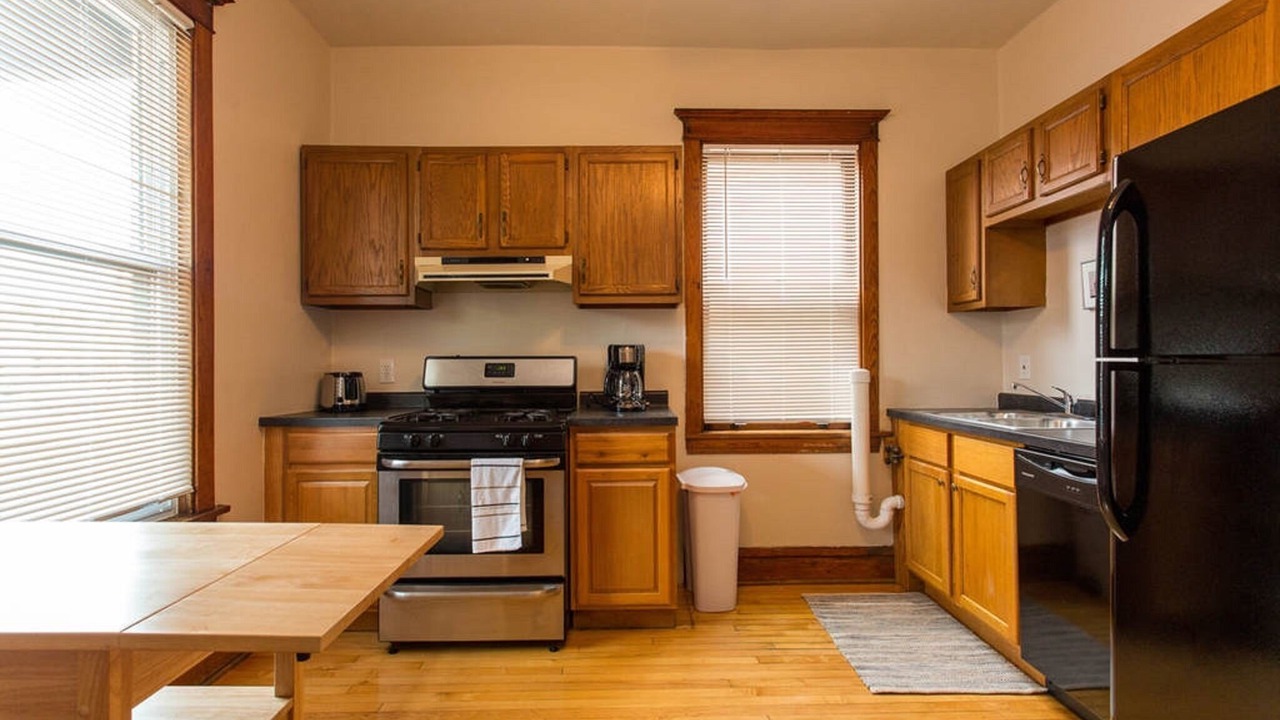 Photo of Kitchen in Lakeview