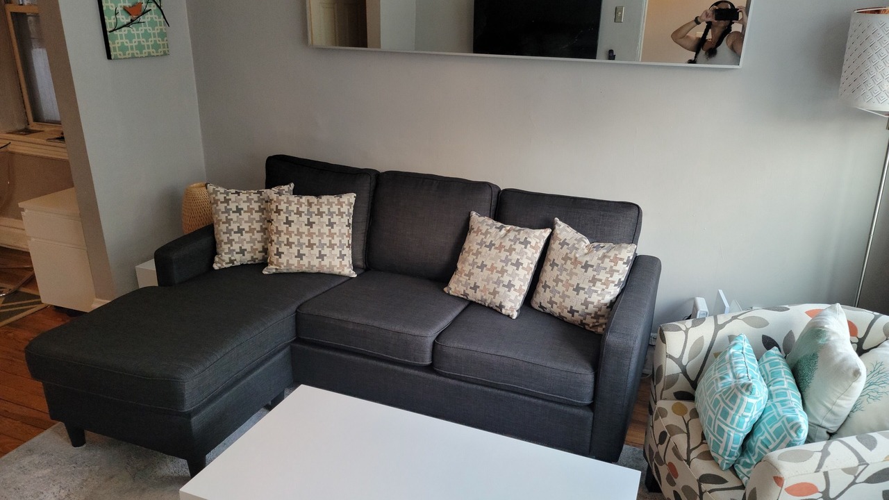 Photo of Livingroom in West Town
