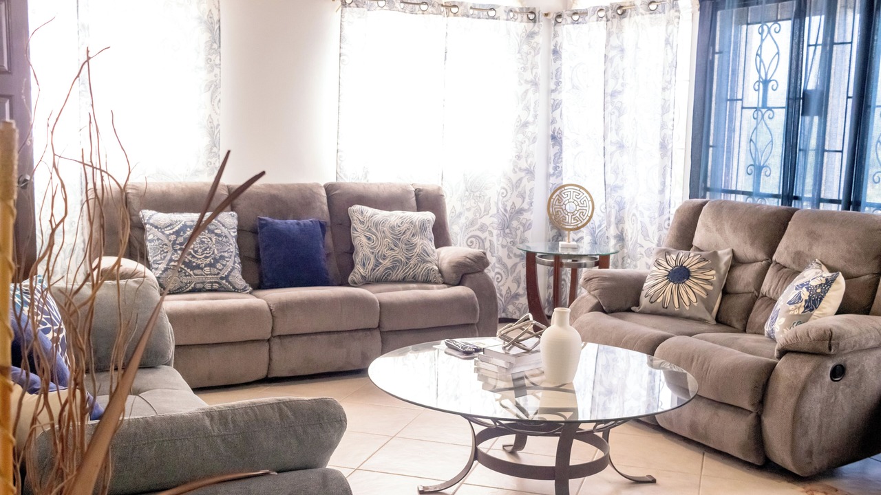 Photo of Livingroom in West Gate Hills
