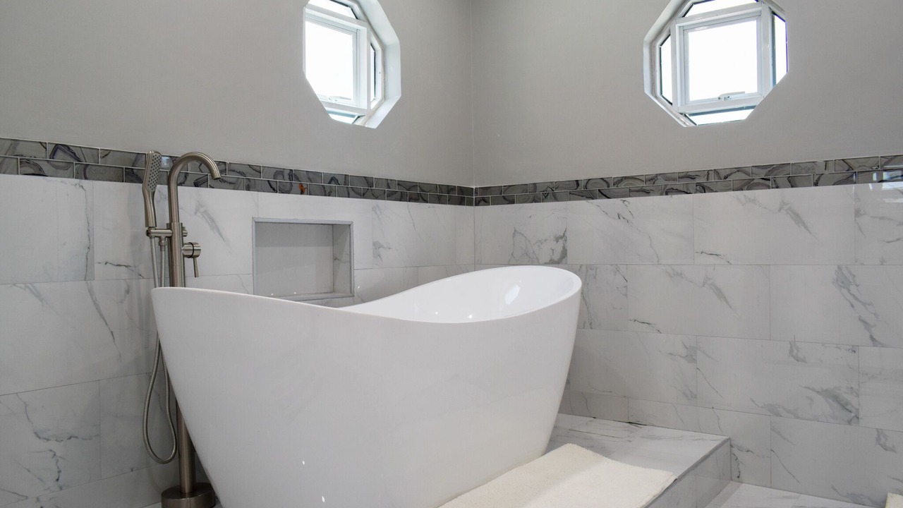 Photo of Bathroom in West Gate Hills