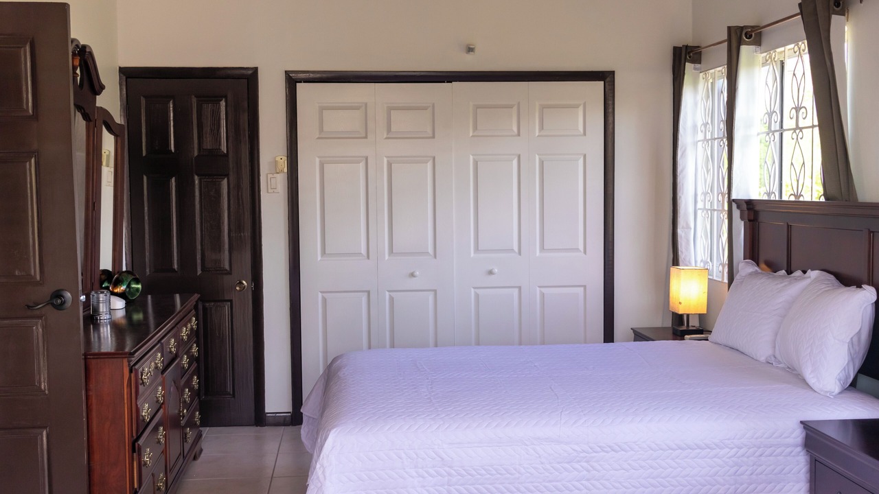 Photo of Bedroom in West Gate Hills