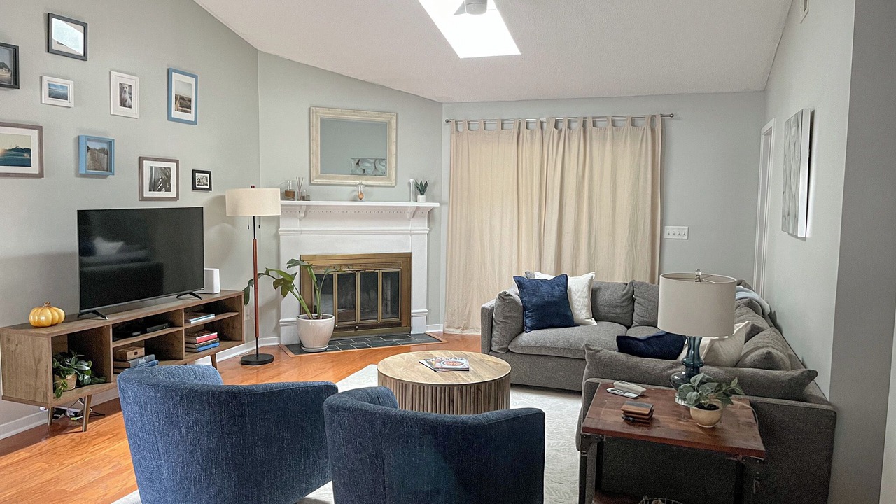 Photo of Livingroom in Mount Pleasant