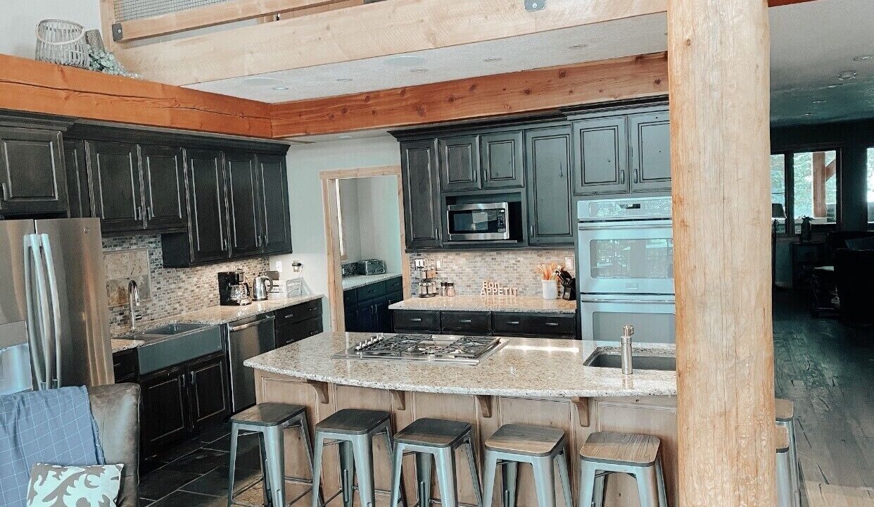 Photo of Kitchen in Golden