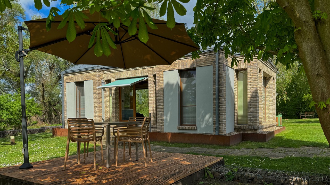 Photo of Outdoor in Paewesin