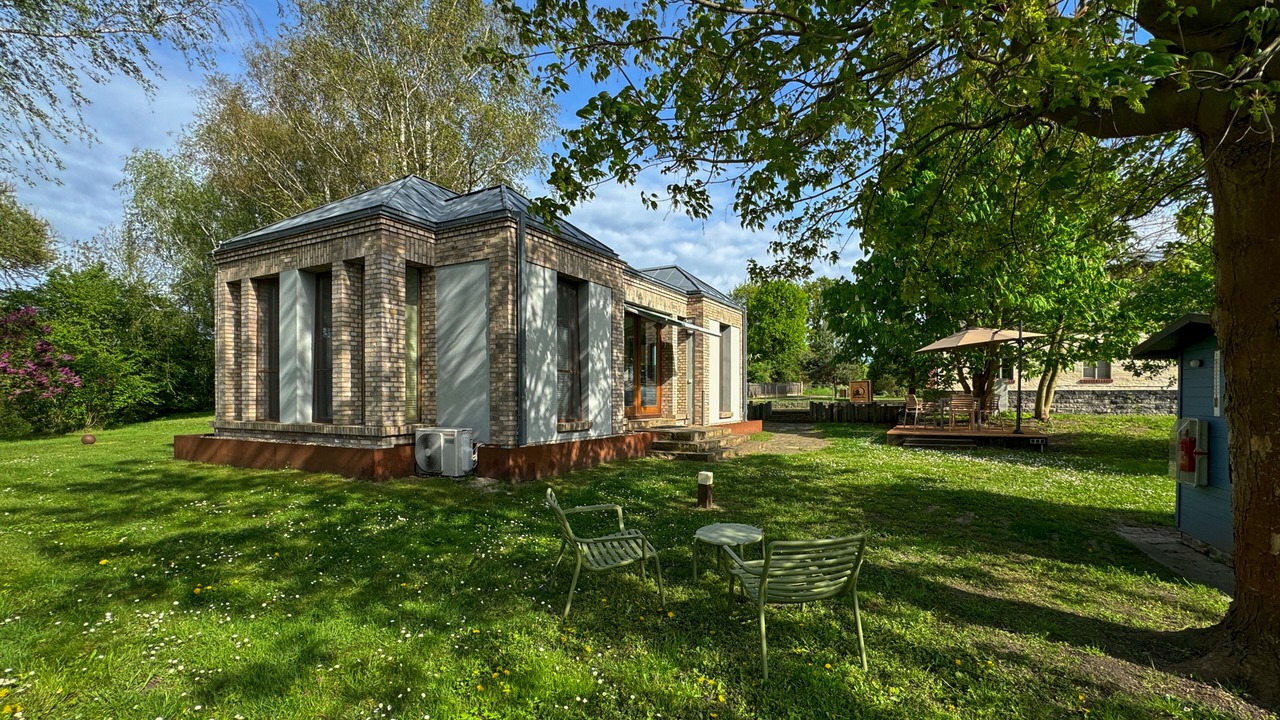 Photo of Outdoor in Paewesin