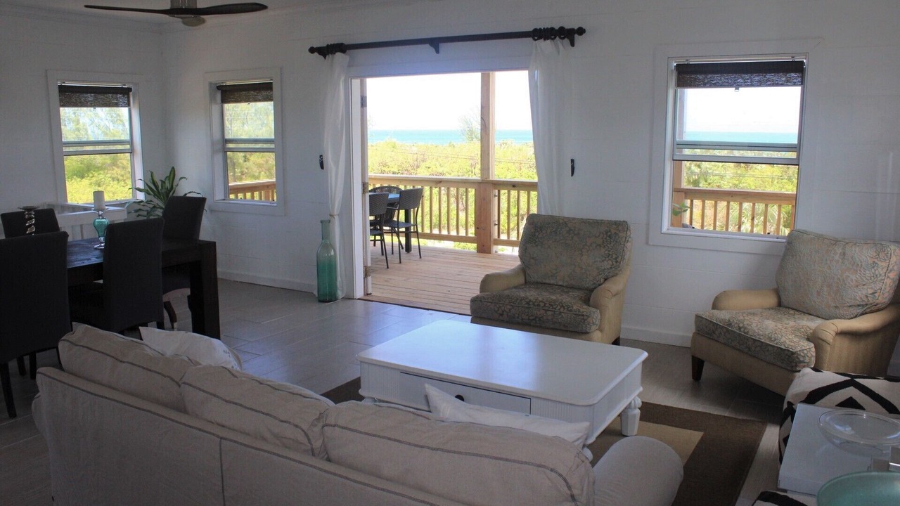 Photo of Bedroom in Governor's Harbour