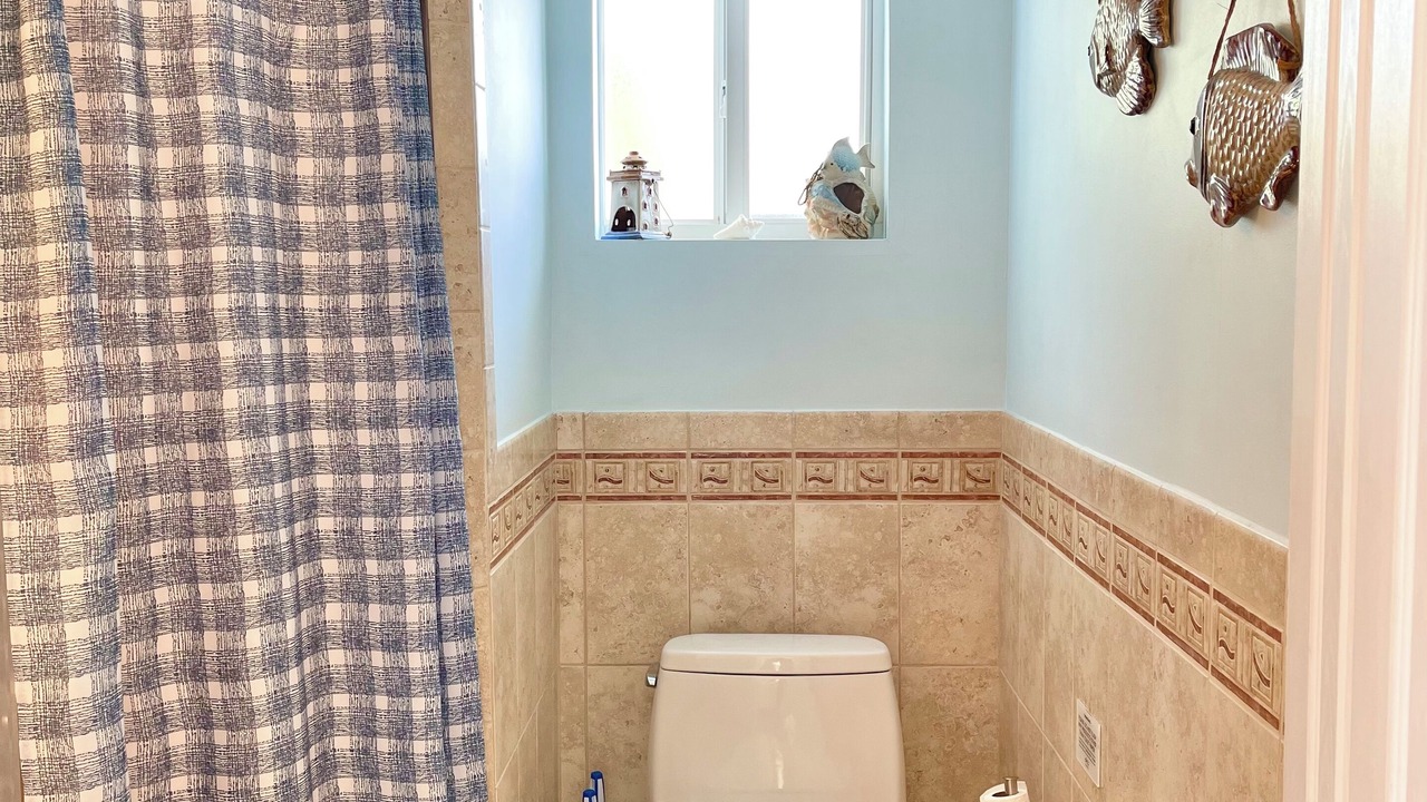 Photo of Bathroom in Port Royal