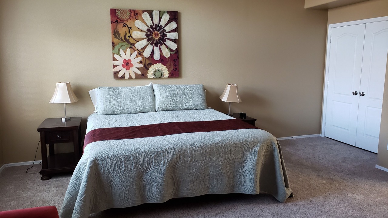 Photo of Bedroom in Pivotal Peoria Center