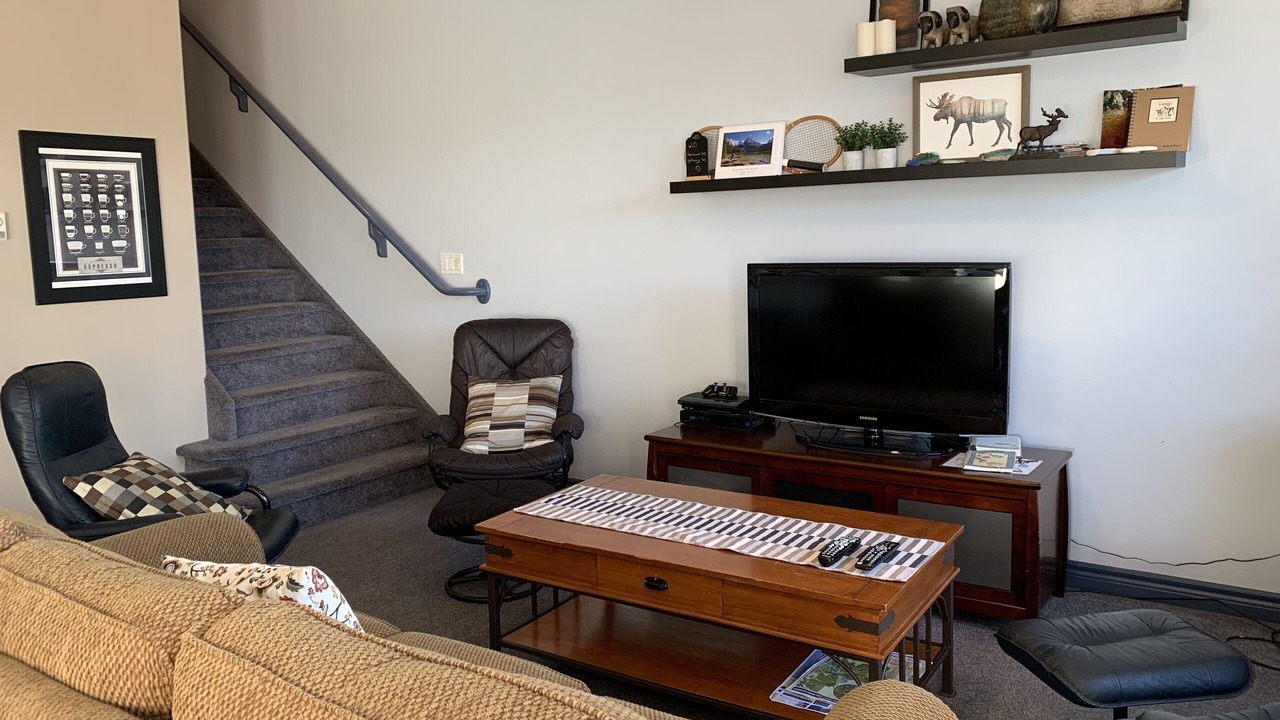 Photo of Livingroom in East Kootenay