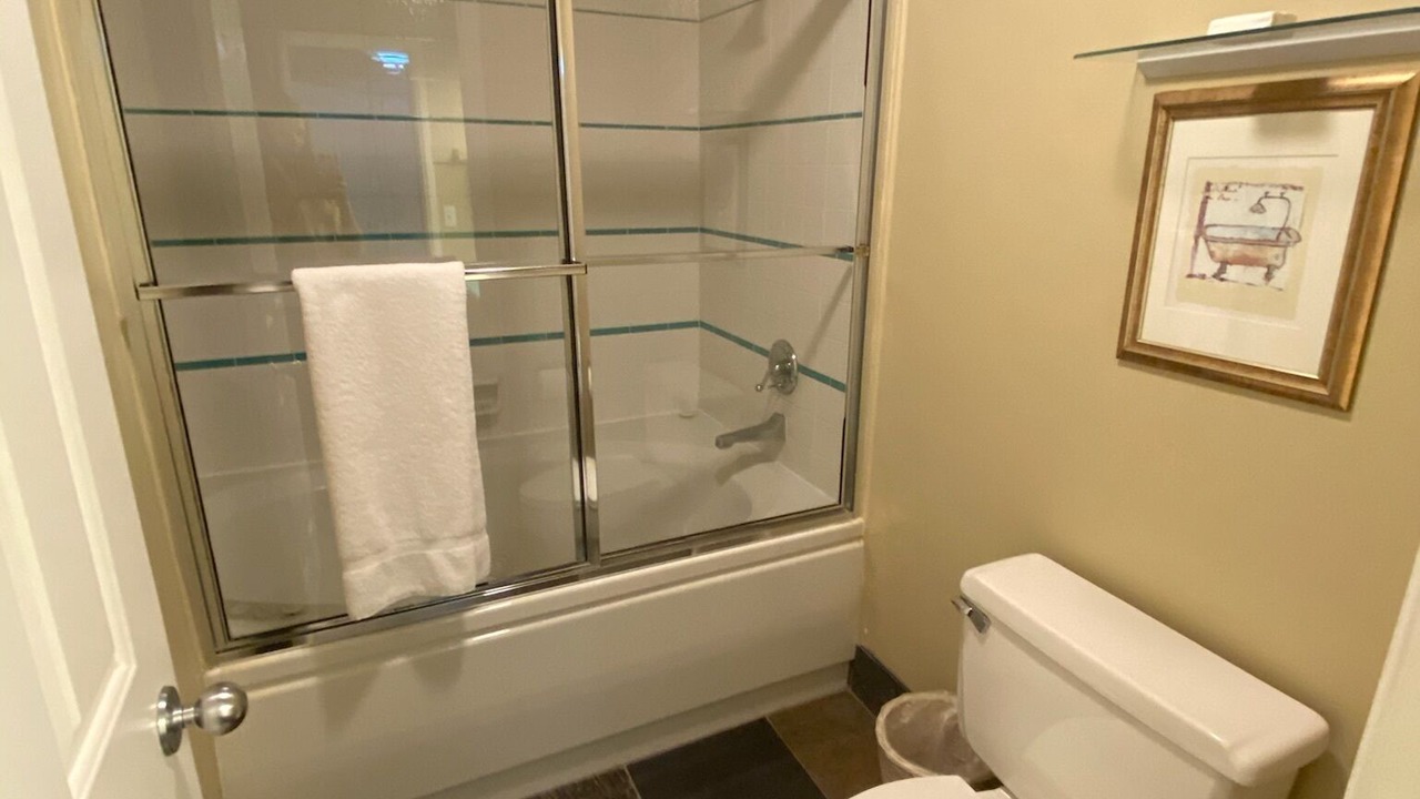 Photo of Bathroom in Cottonwood Heights