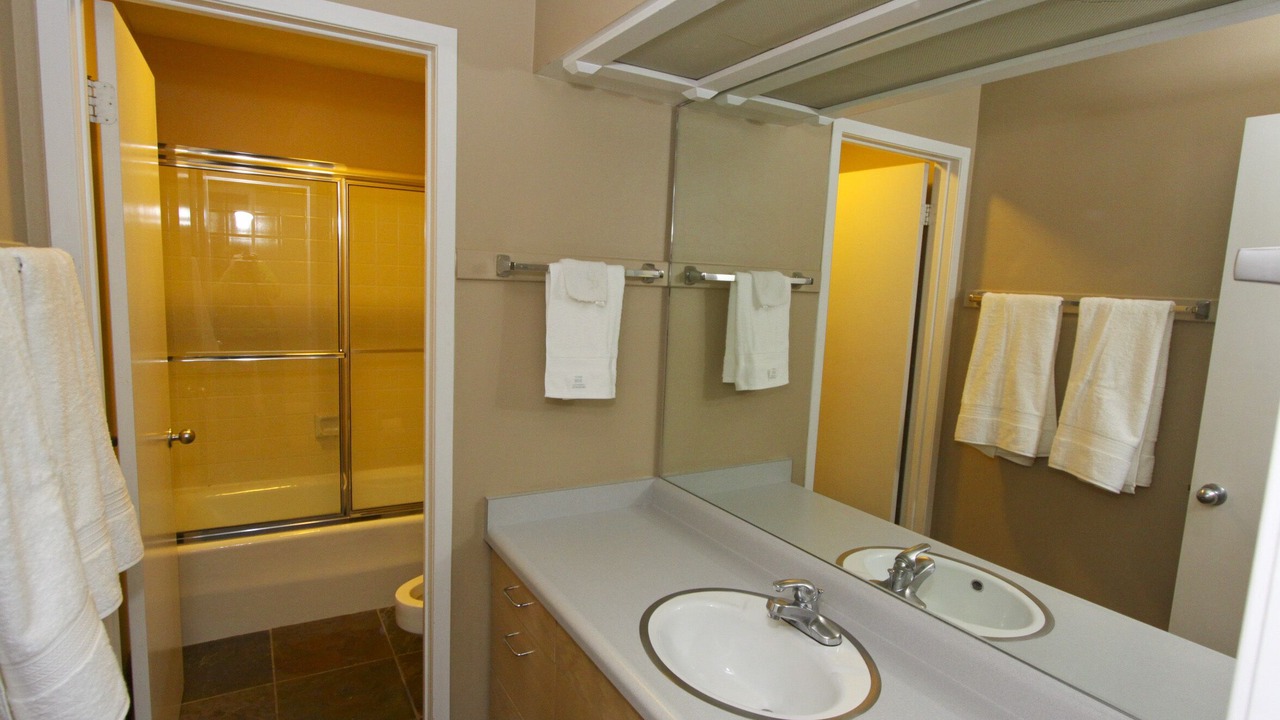 Photo of Bathroom in Cottonwood Heights