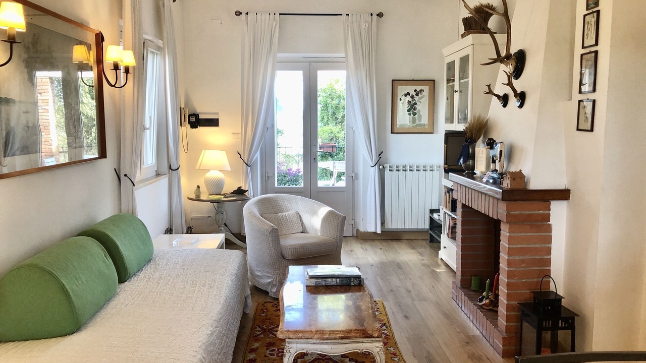 Photo of Livingroom in Zona XXVI Castel di Decima
