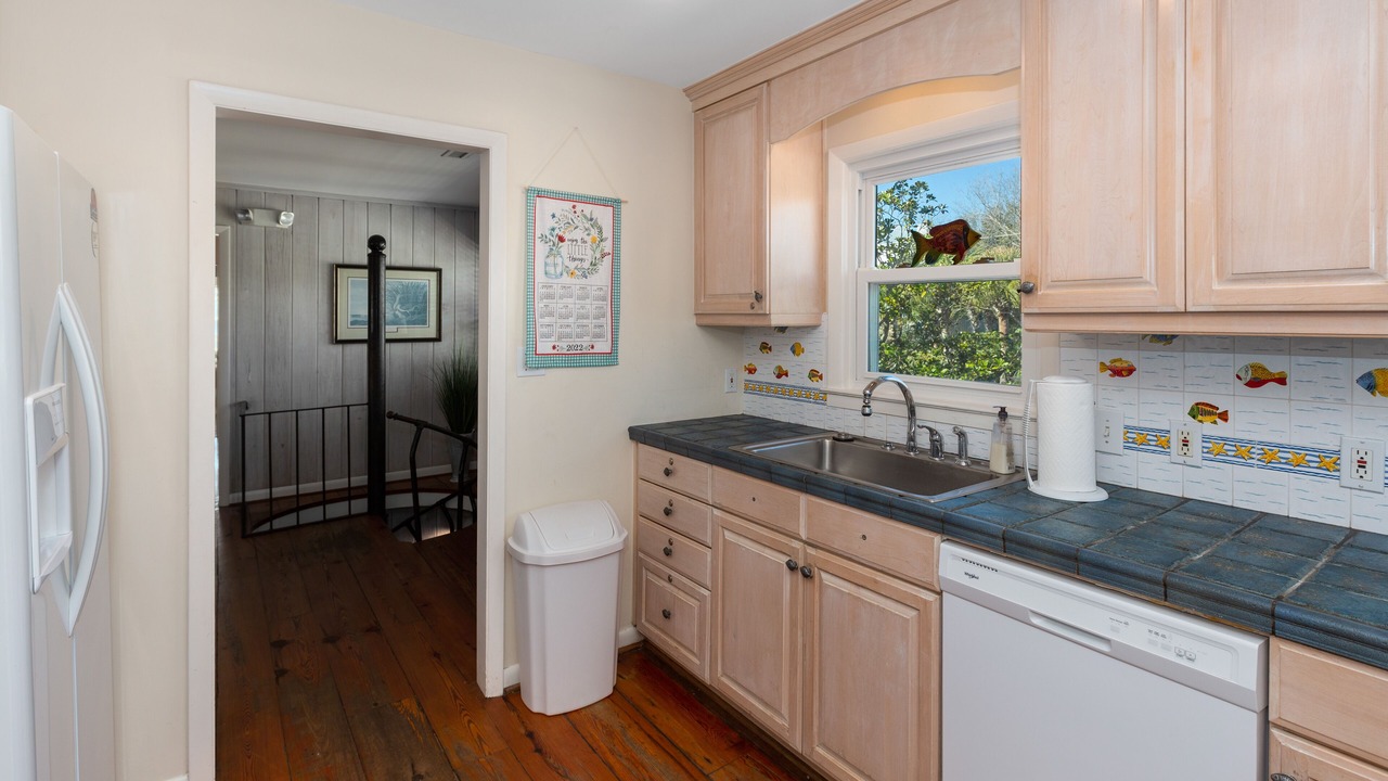 Photo of Kitchen in Sullivan's Island