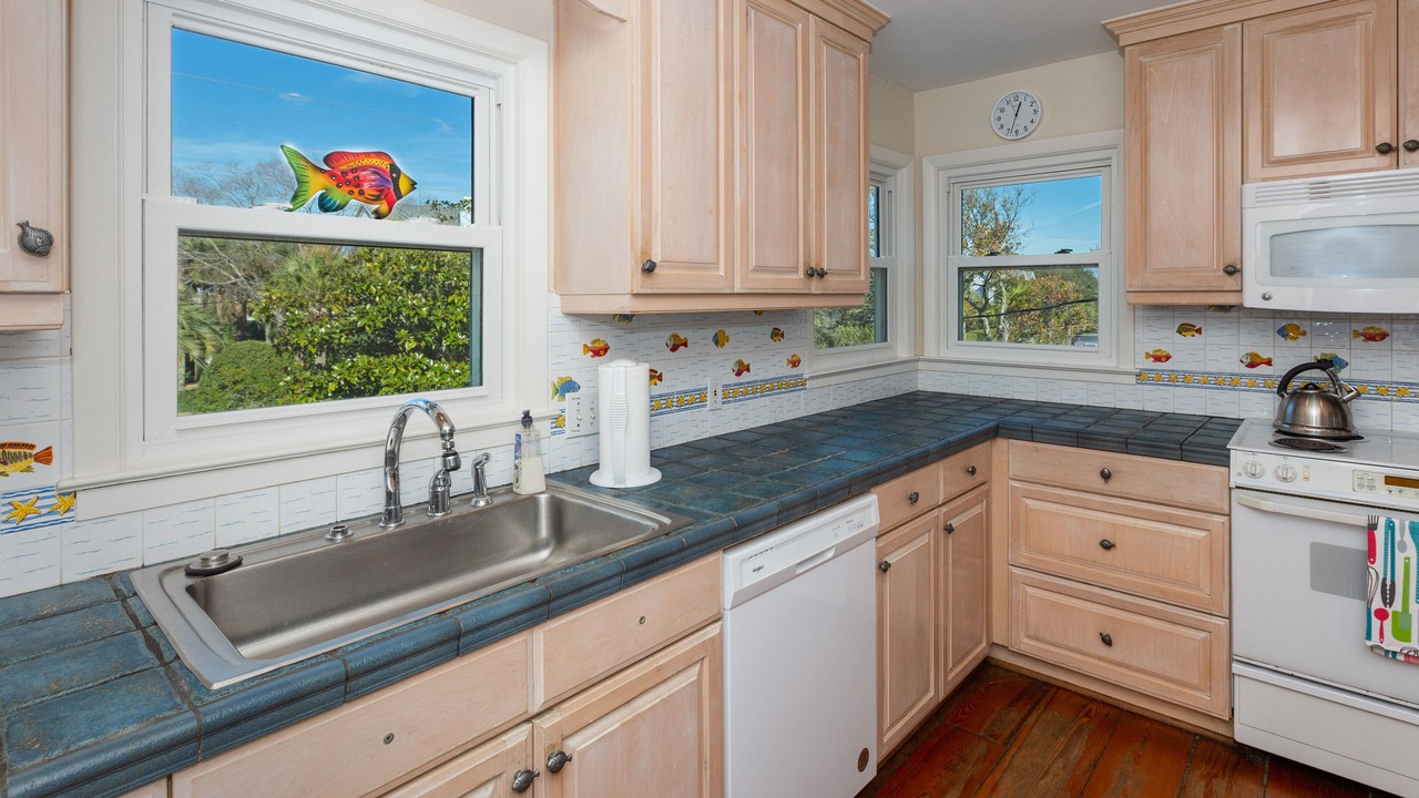 Photo of Kitchen in Sullivan's Island