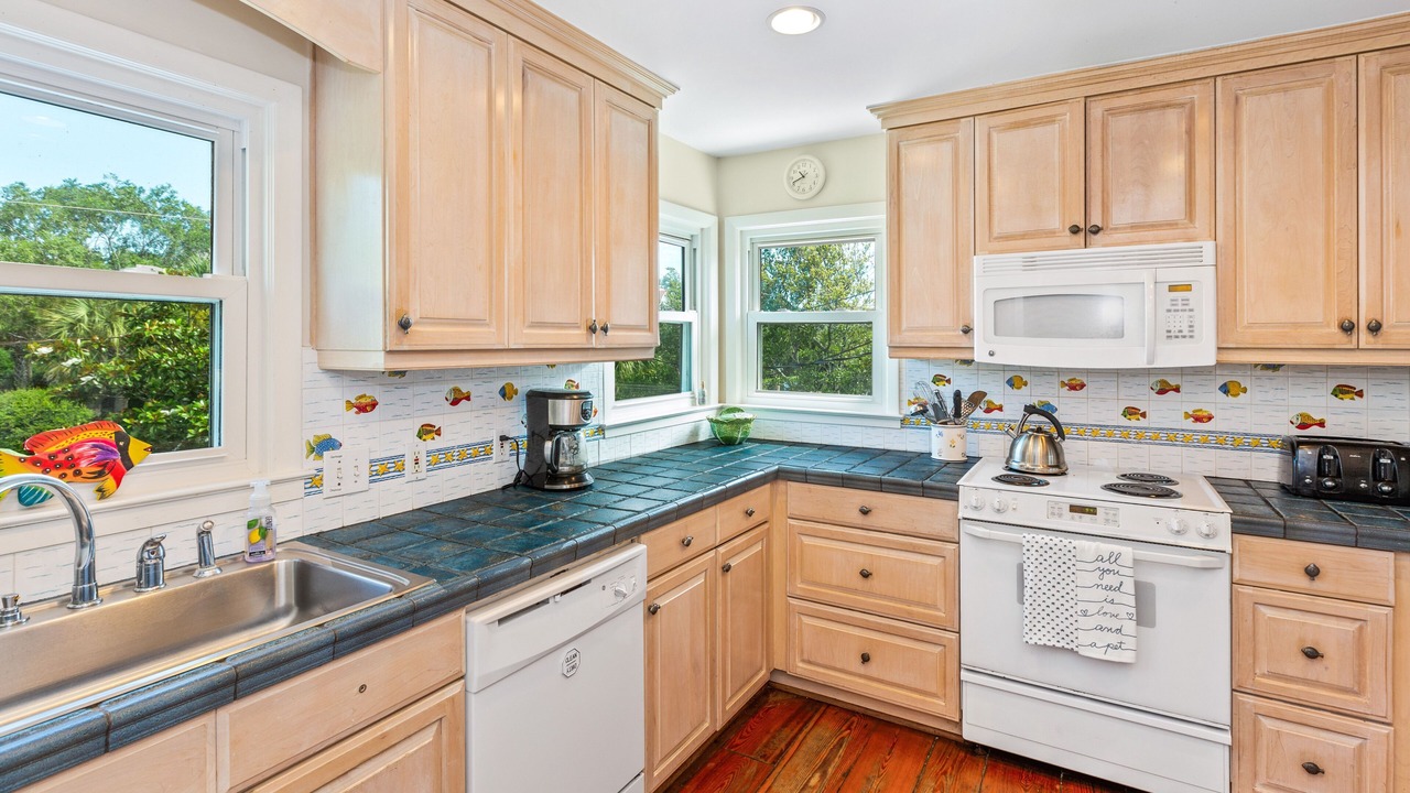 Photo of Kitchen in Sullivan's Island
