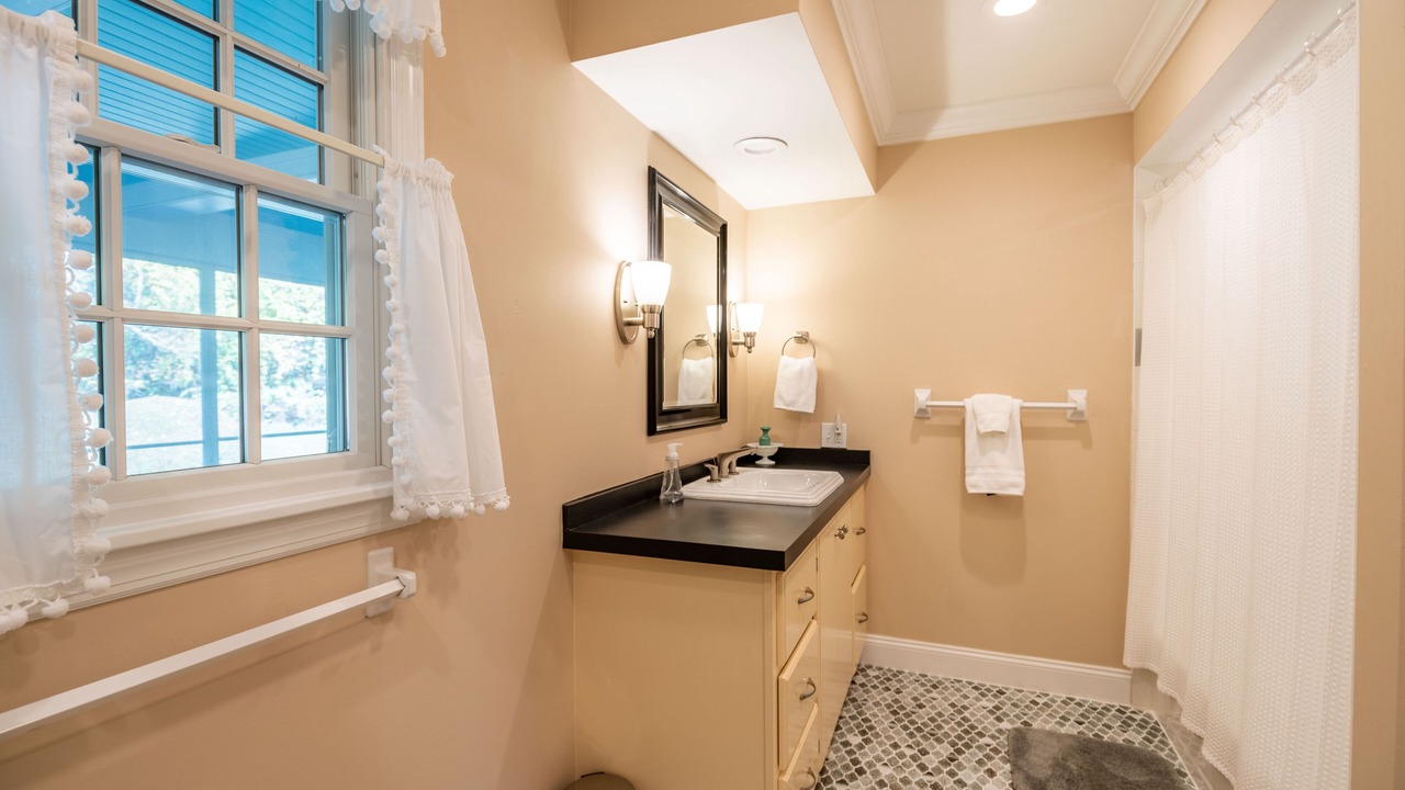 Photo of Bathroom in Shelter Island Heights
