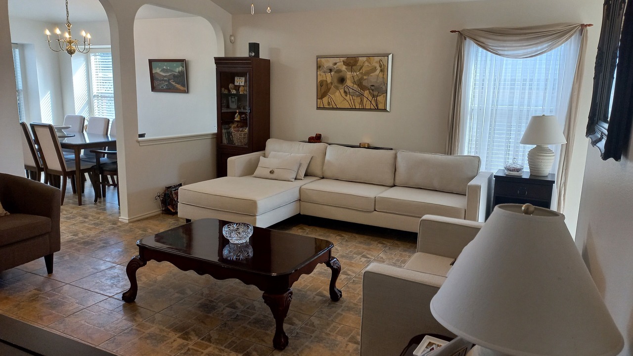 Photo of Livingroom in West San Antonio