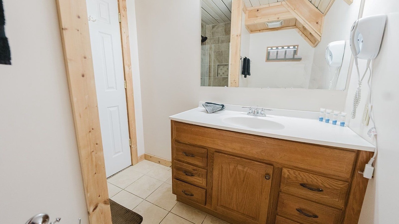Photo of Bathroom in Chalet Village