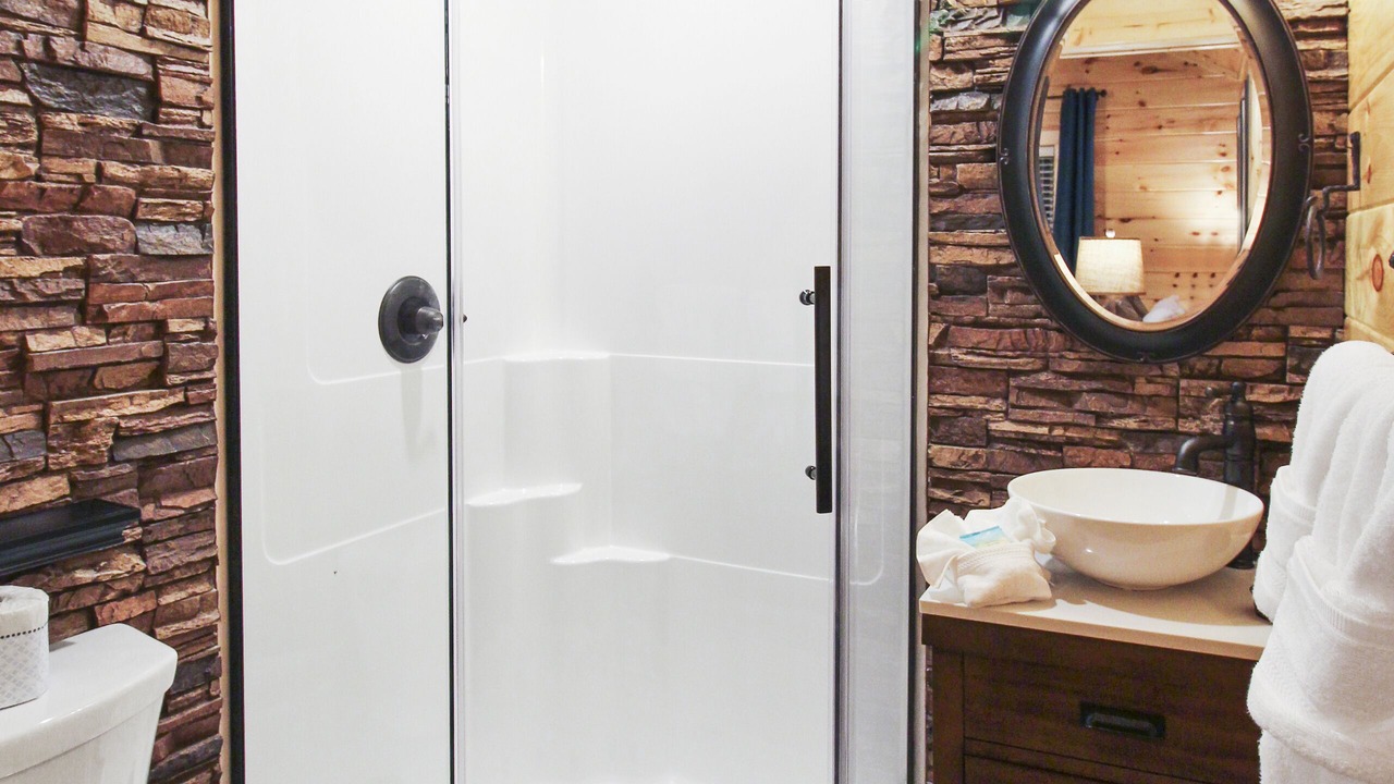 Photo of Bathroom in Chalet Village North