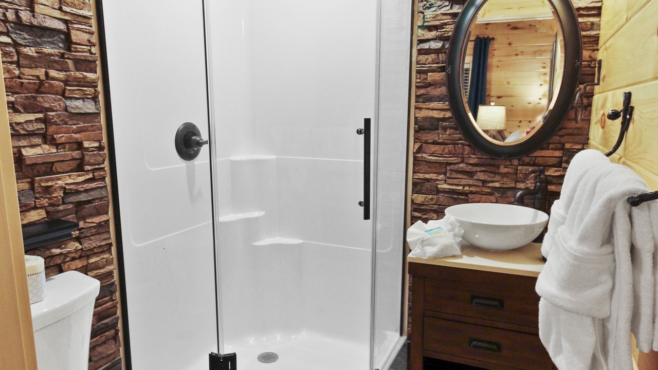 Photo of Bathroom in Chalet Village North