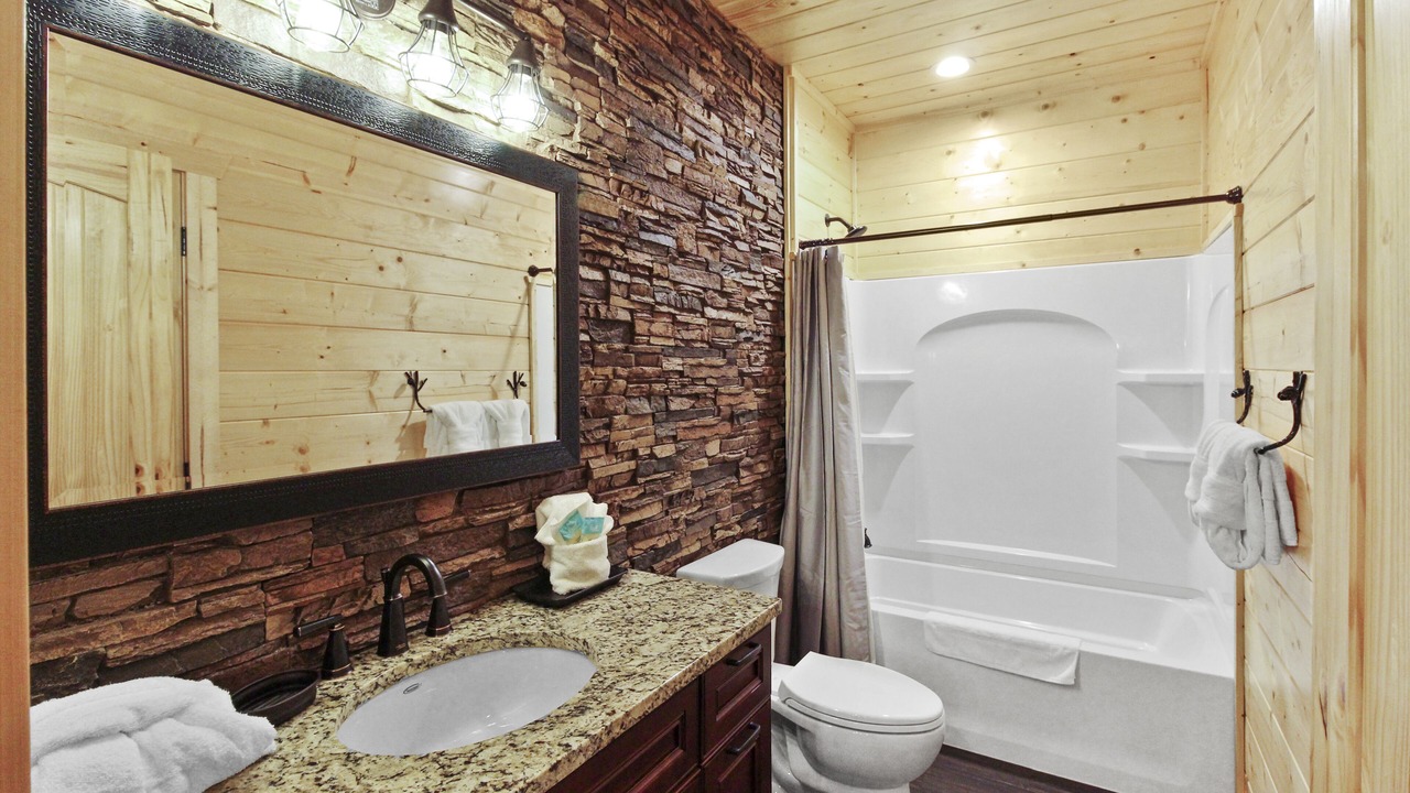 Photo of Bathroom in Chalet Village North