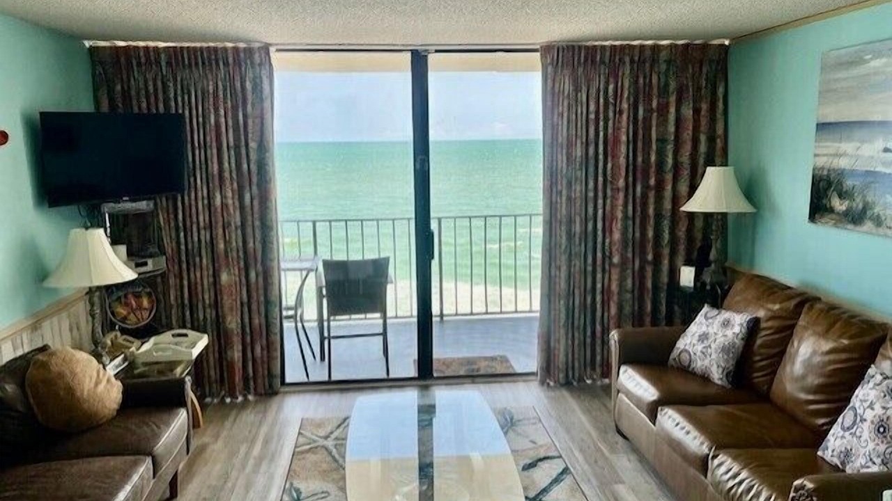 Photo of Livingroom in Garden City
