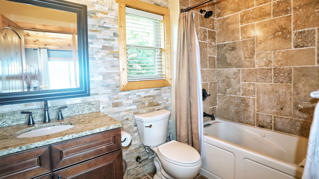 Photo of Bathroom in Chalet Village North