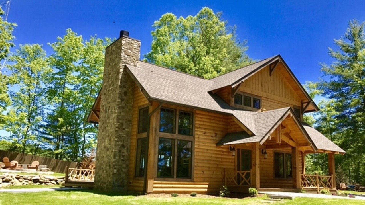 Photo of Outdoor in Hendersonville