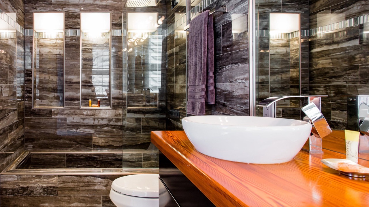 Photo of Bathroom in Central Business District