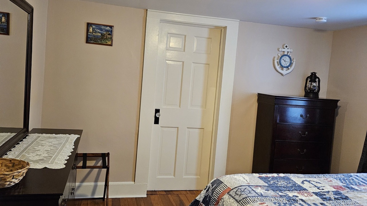 Photo of Bedroom in Mystic