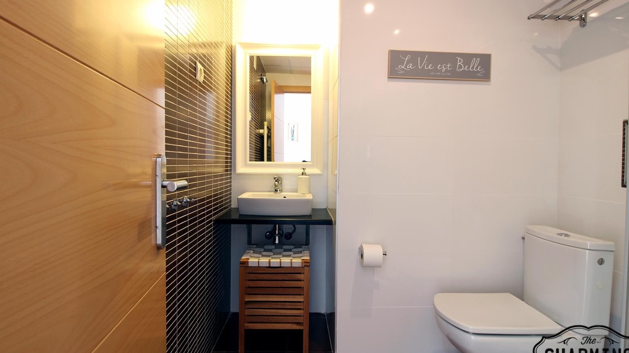 Photo of Bathroom in Huertas