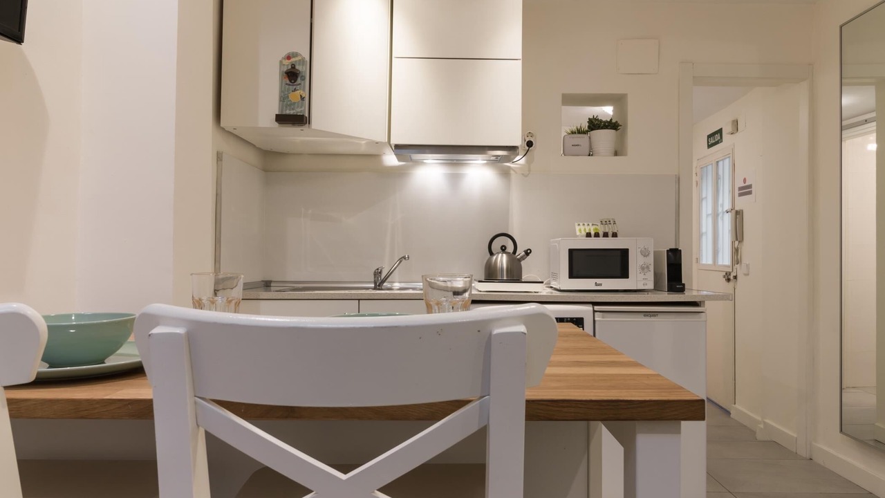 Photo of Kitchen in Golden Triangle of Art