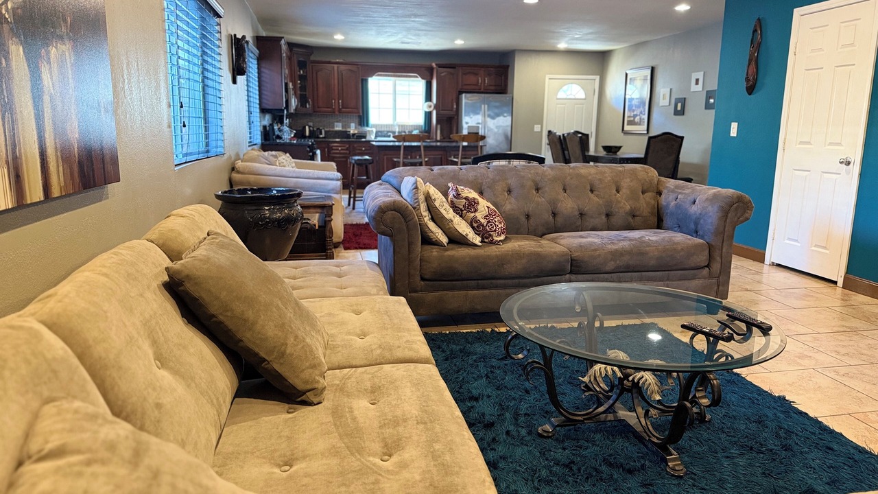Photo of Livingroom in Eastside