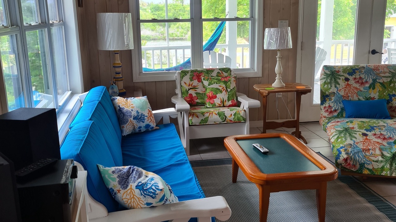 Photo of Livingroom in Hope Town