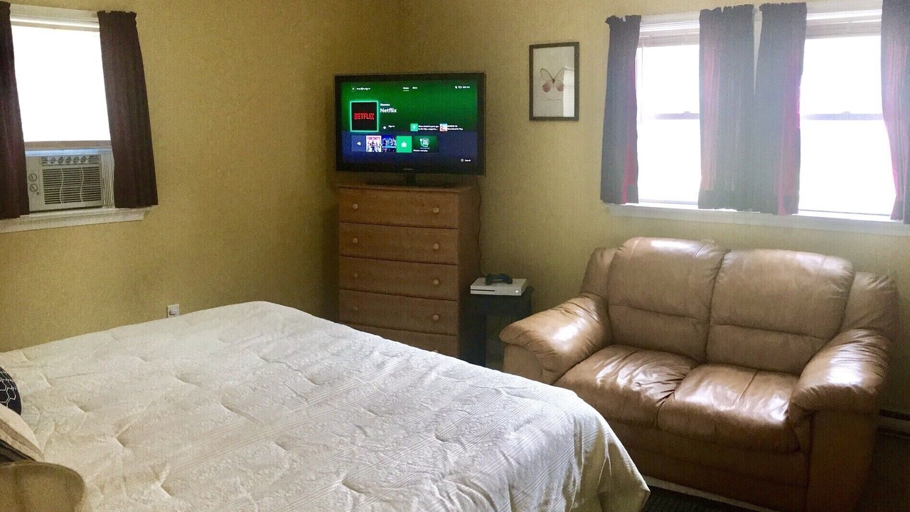 Photo of Bedroom in White Mills