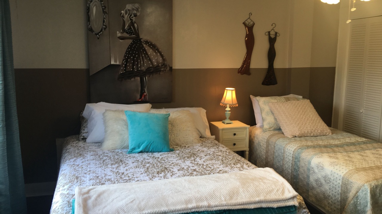 Photo of Bedroom in Bell Buckle