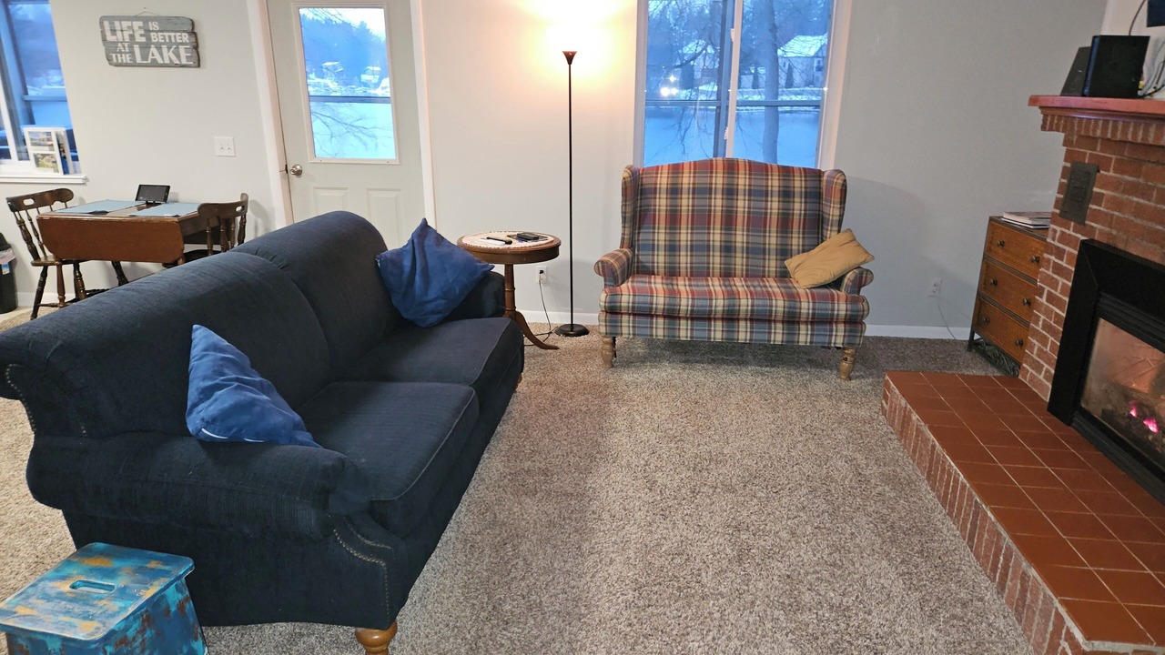 Photo of Livingroom in Gowen