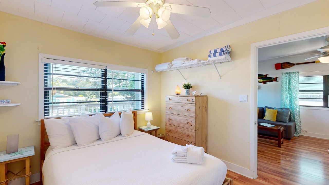 Photo of Bedroom in Largo Gardens