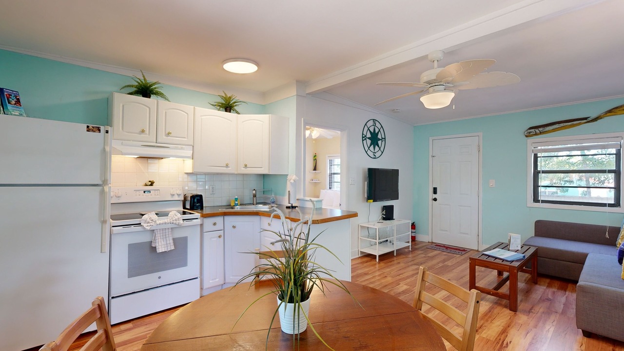 Photo of Kitchen in Largo Gardens