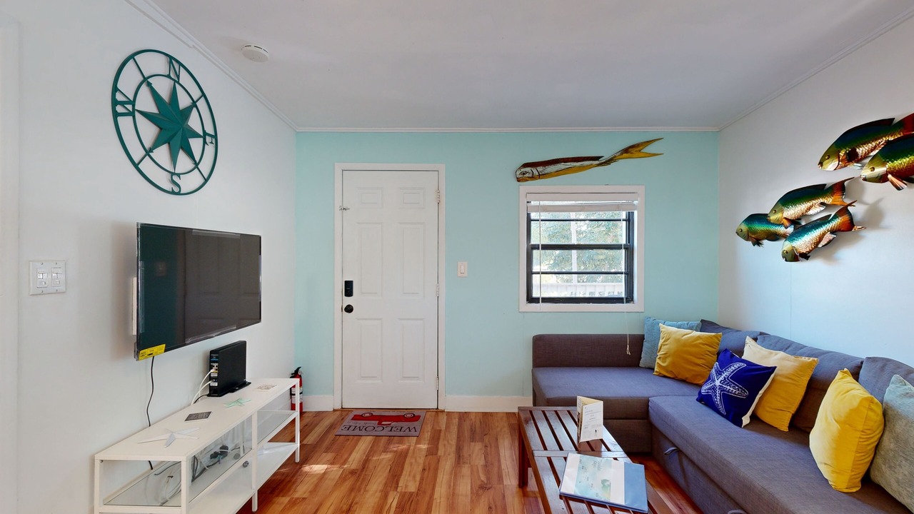 Photo of Livingroom in Largo Gardens