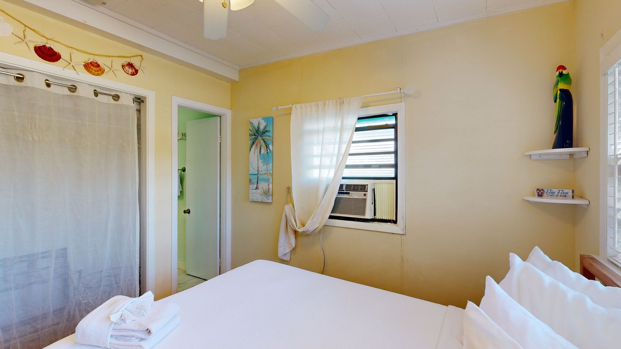 Photo of Bedroom in Largo Gardens
