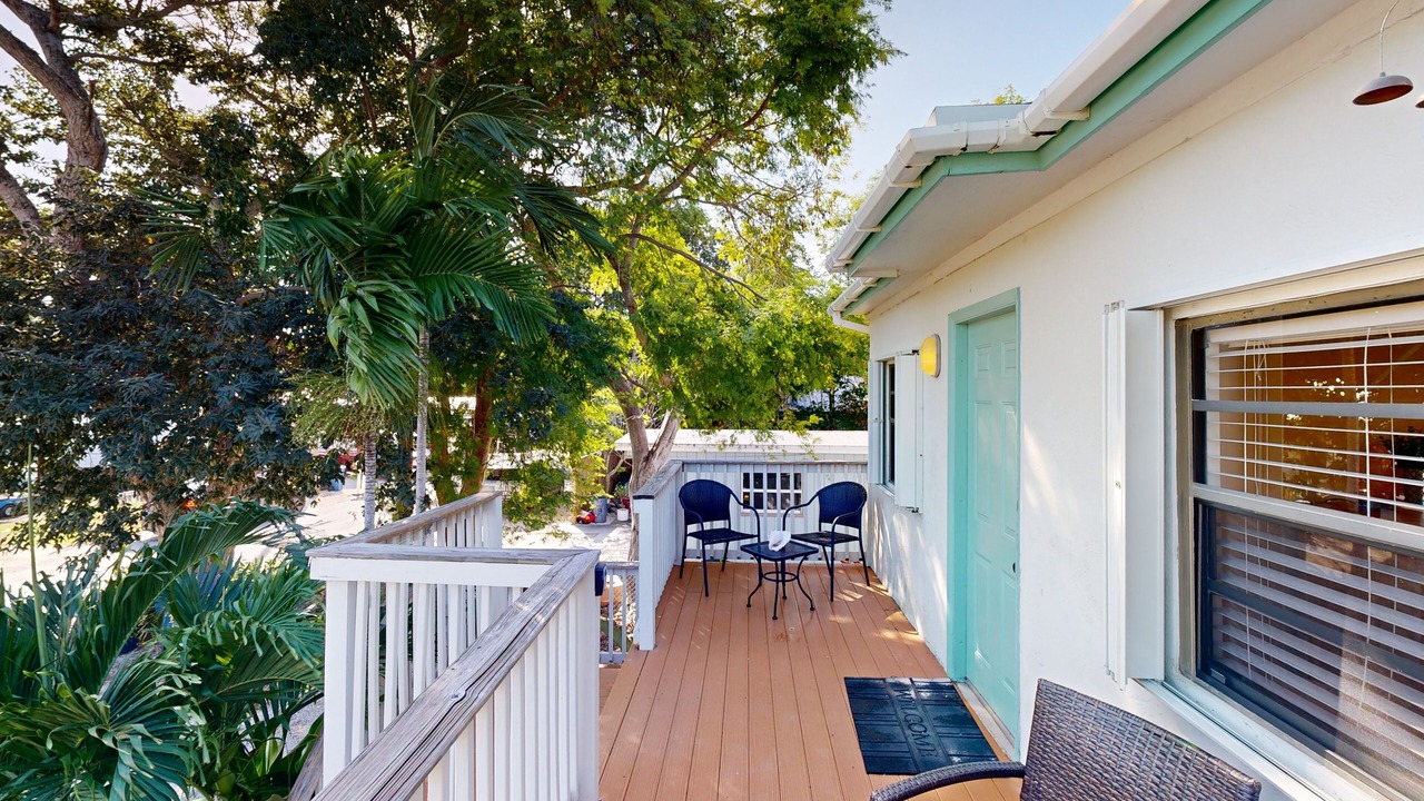 Photo of Patio Balcony in Largo Gardens
