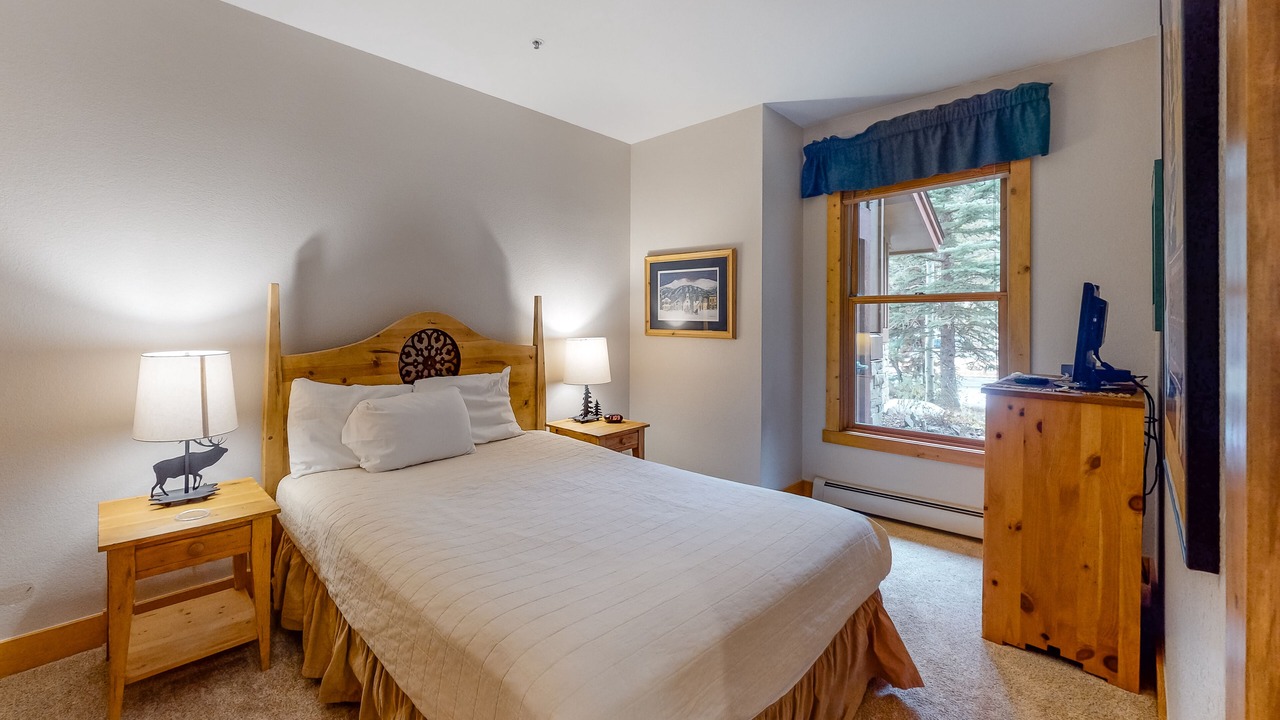 Photo of Bedroom in Keystone