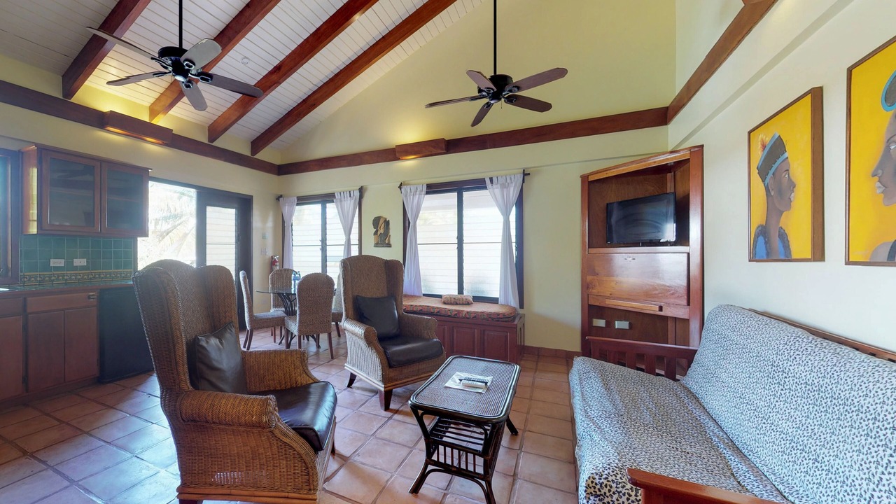 Photo of Livingroom in Surfside