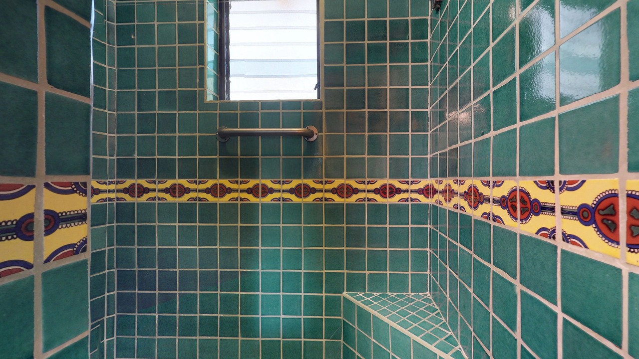 Photo of Bathroom in Surfside