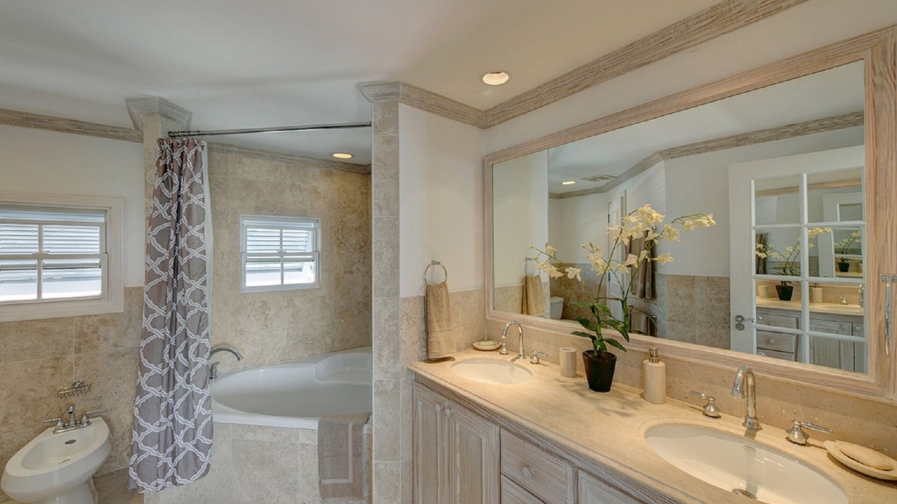 Photo of Bathroom in Sunset Crest