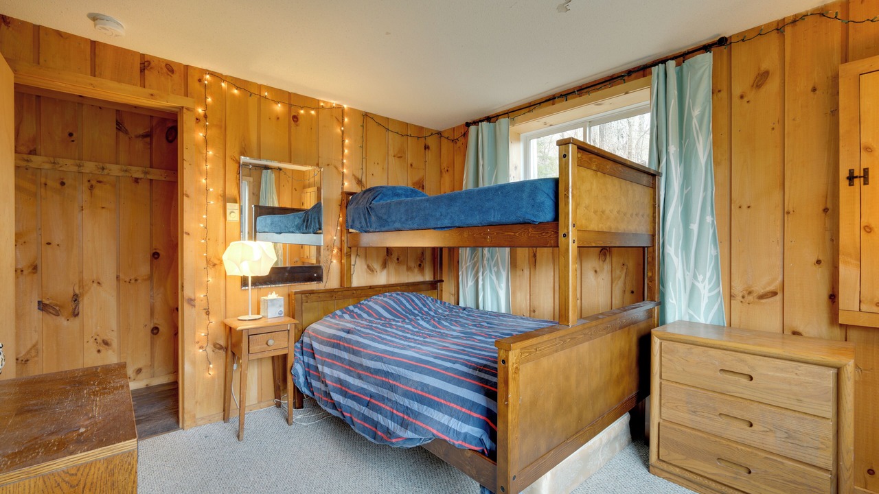 Photo of Bedroom in West Dover