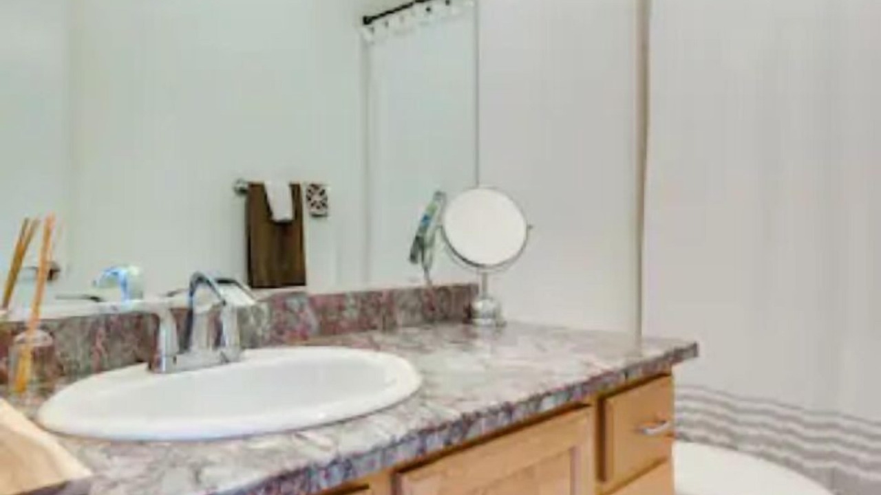 Photo of Bathroom in River West