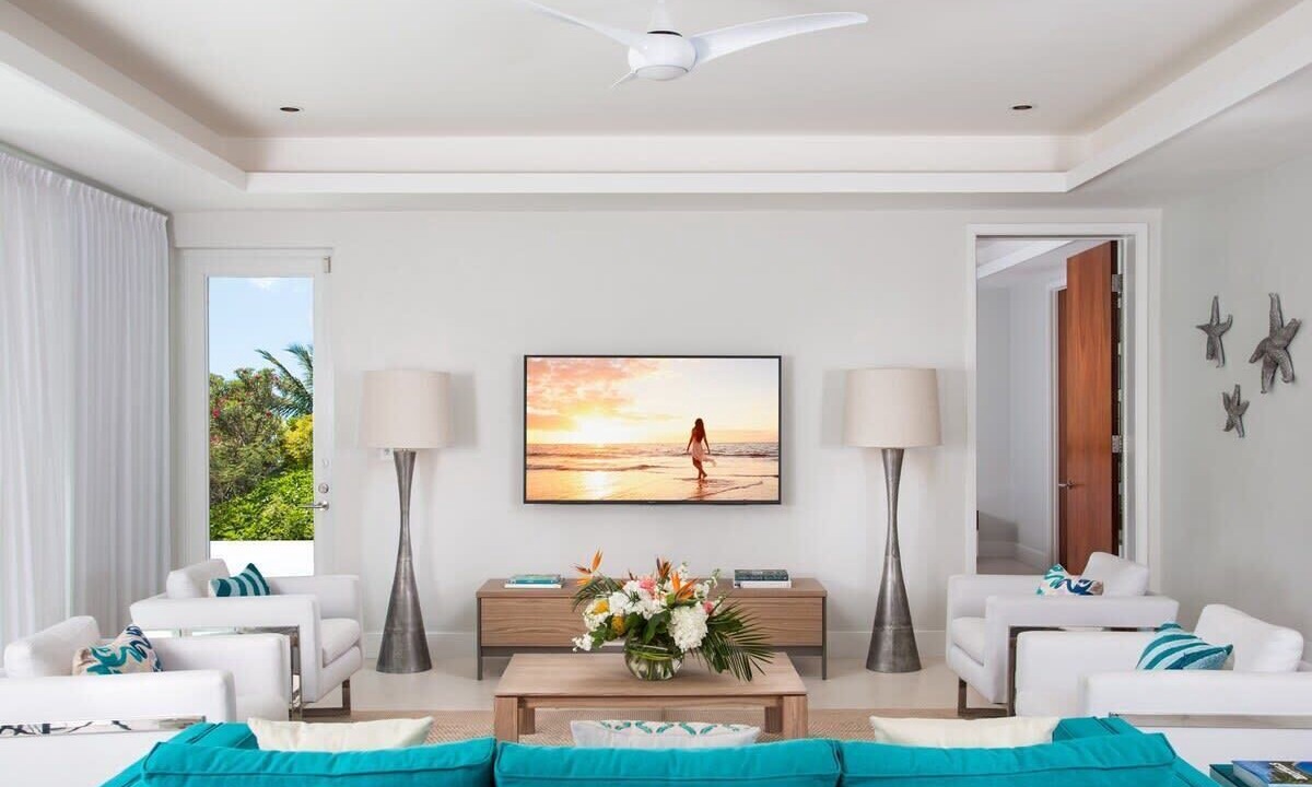 Photo of Livingroom in Leeward Settlement